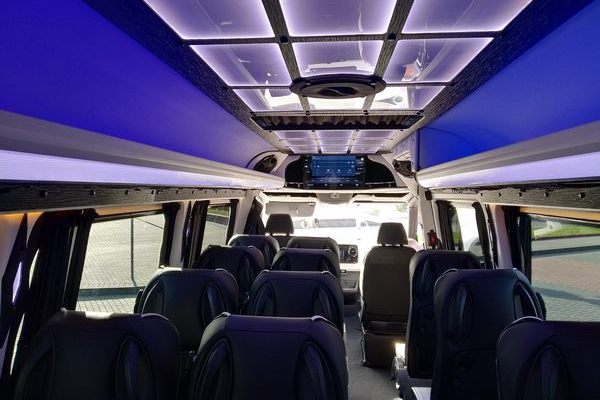 Minibus Mercedes Sprinter, 19 seats